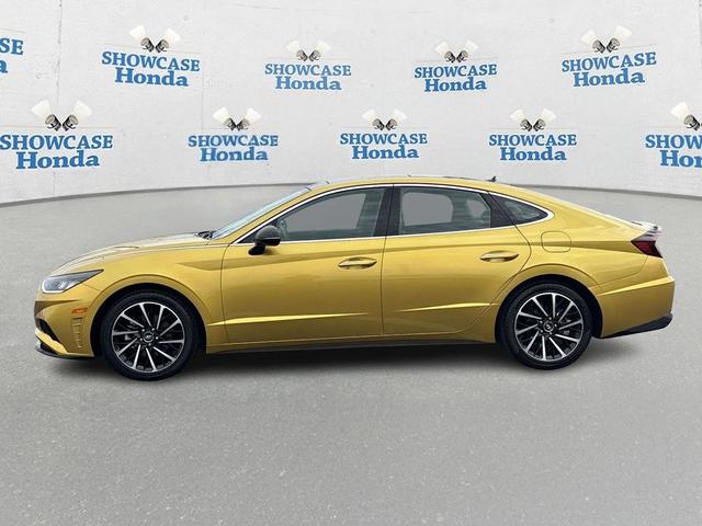 Photo of 2020 Glowing Yellow Hyundai SONATA