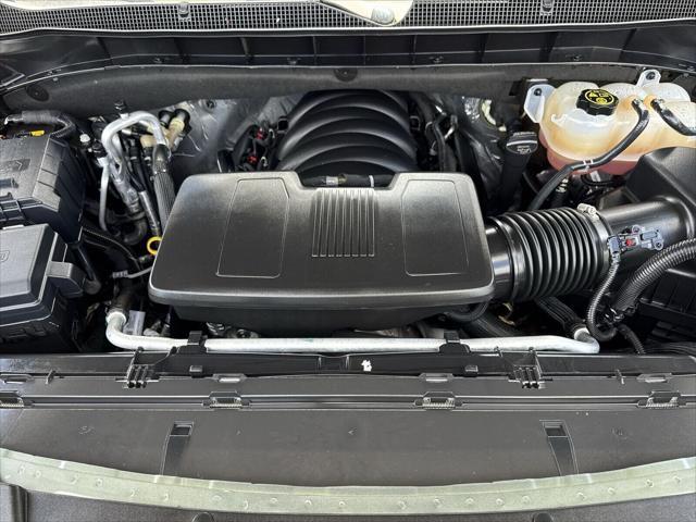 Photo of 2023 Silver Sage Chevrolet Tahoe