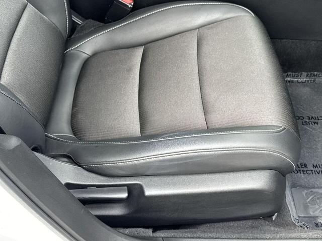 Photo of 2022 Platinum White Pearl Honda Accord Hybrid