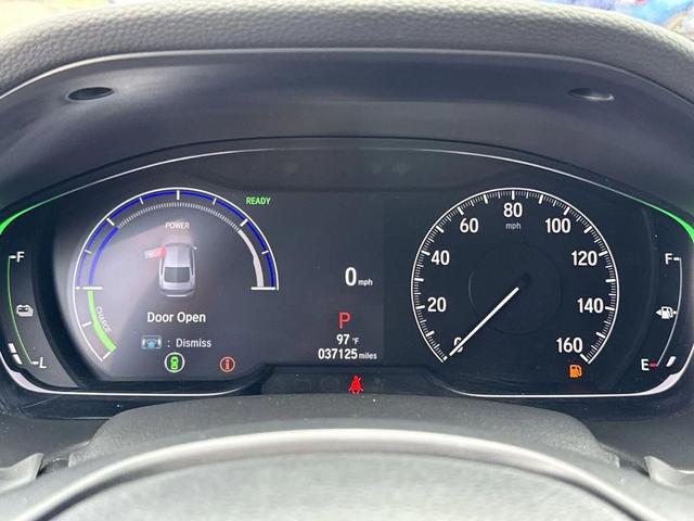 Photo of 2022 Platinum White Pearl Honda Accord Hybrid