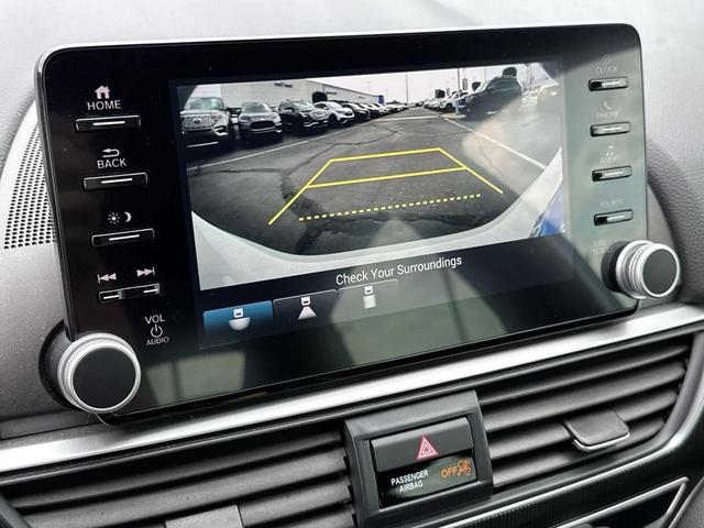 Photo of 2022 Platinum White Pearl Honda Accord Hybrid