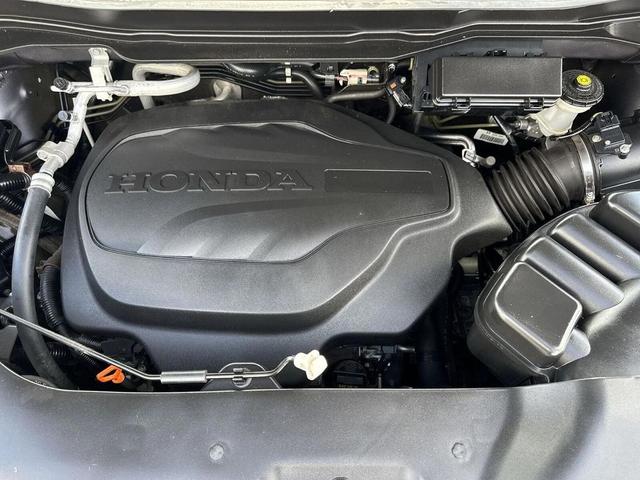 Photo of 2020 Modern Steel Metallic Honda Pilot