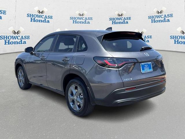 Photo of 2026 GX Modern Steel Honda HR-V