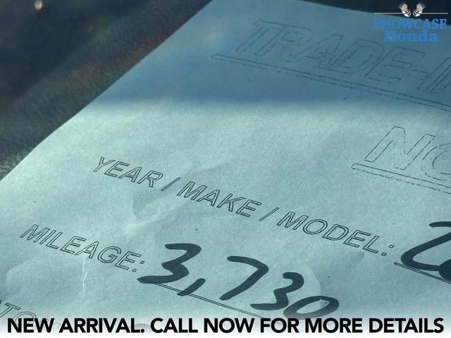Photo of 2025 Ice Silver Subaru Crosstrek