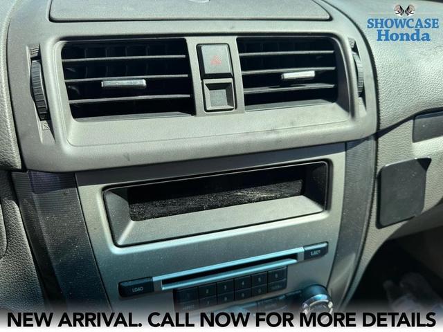 Photo of 2012 White Suede Ford Fusion