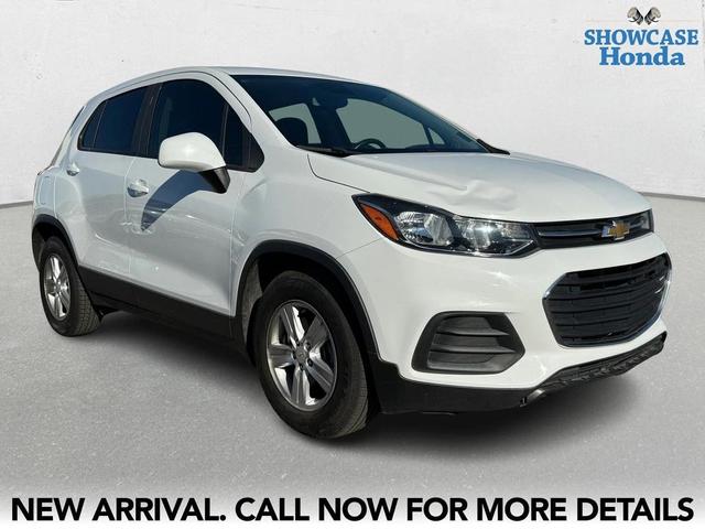 Photo of 2020 Summit White Chevrolet Trax