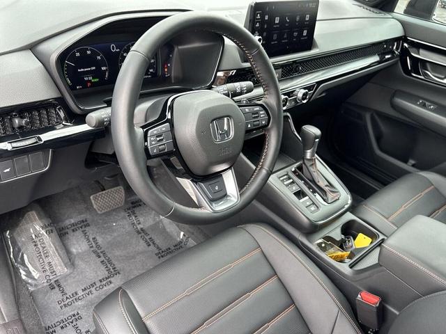 Photo of 2026 Urban Gray Pearl Honda CR-V Hybrid