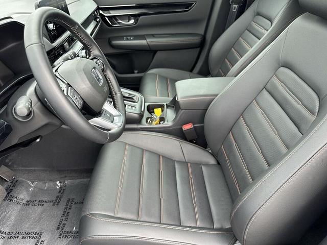 Photo of 2026 Urban Gray Pearl Honda CR-V Hybrid