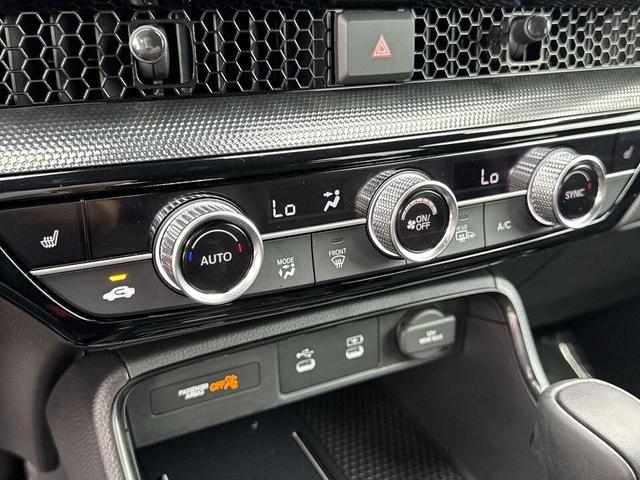 Photo of 2026 Urban Gray Pearl Honda CR-V Hybrid