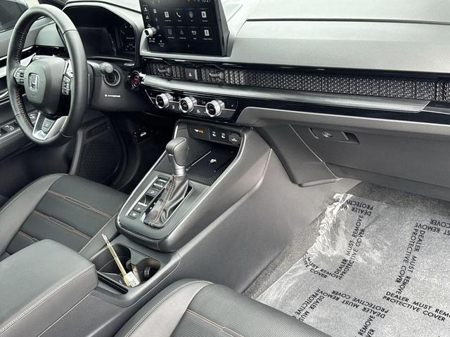 Photo of 2026 Urban Gray Pearl Honda CR-V Hybrid