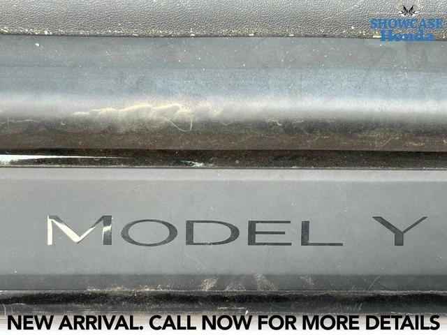 Photo of 2020 Solid Black Tesla Model Y