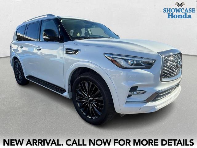Photo of 2023 Moonstone White INFINITI QX80