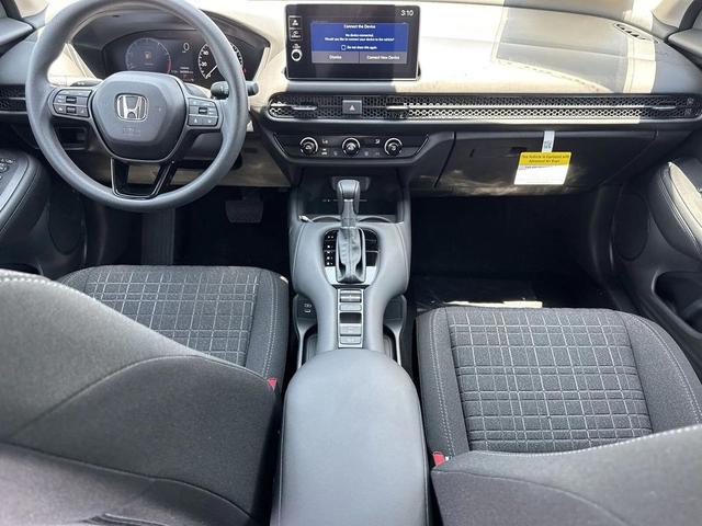 Photo of 2026 NH-883P Platinum W Honda HR-V