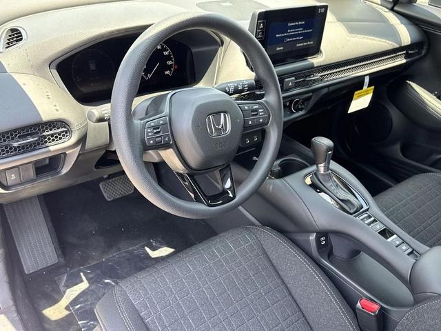 Photo of 2026 NH-883P Platinum W Honda HR-V