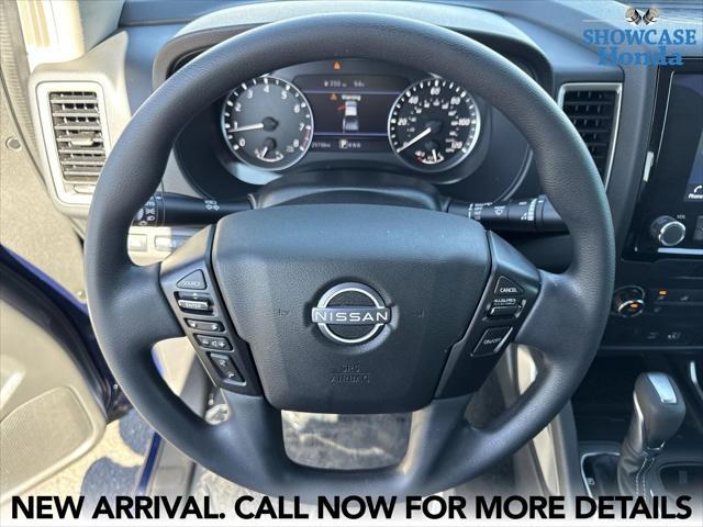 Photo of 2022 Deep Blue Pearl Nissan Frontier
