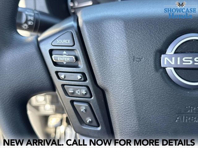 Photo of 2022 Deep Blue Pearl Nissan Frontier