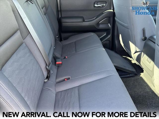 Photo of 2022 Deep Blue Pearl Nissan Frontier
