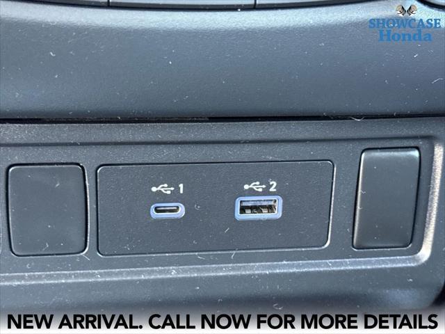 Photo of 2022 Deep Blue Pearl Nissan Frontier