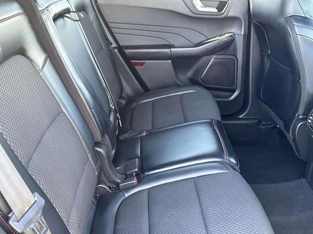 Photo of 2023 Carbonized Gray Ford Escape