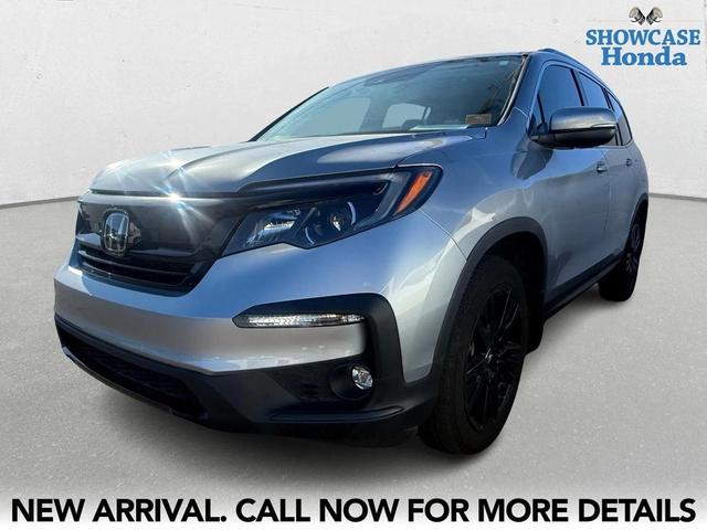 Photo of 2022 Lunar Silver Honda Pilot