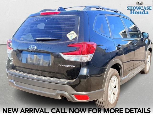Photo of 2020 Crystal Black Silica Subaru Forester