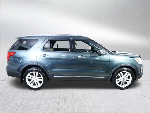 Photo of 2016 Guard Metallic Ford Explorer