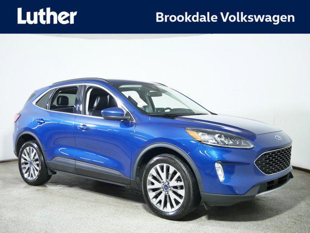Photo of 2022 Atlas Blue Metallic Ford Escape