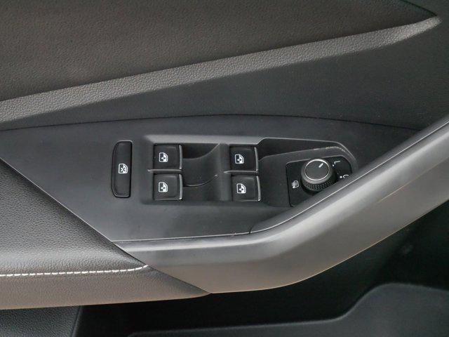 Photo of 2024 Pyrite Silver Metallic Volkswagen Jetta