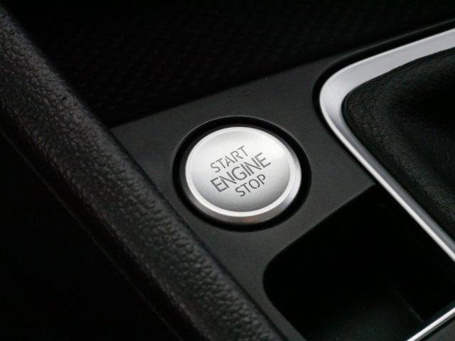 Photo of 2024 Pyrite Silver Metallic Volkswagen Jetta