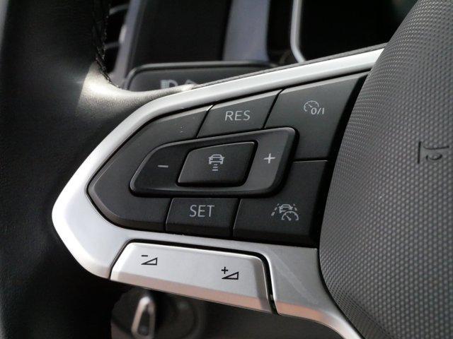 Photo of 2024 Pyrite Silver Metallic Volkswagen Jetta