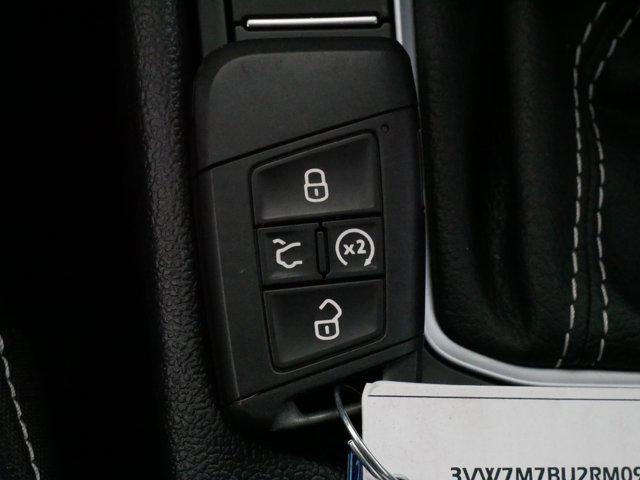 Photo of 2024 Pyrite Silver Metallic Volkswagen Jetta