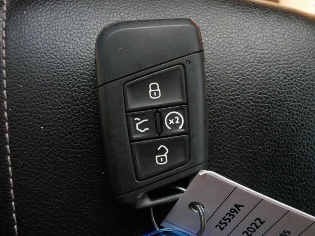 Photo of 2022 Platinum Gray Metallic Volkswagen Tiguan