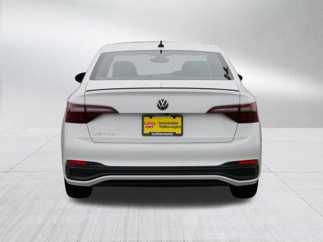Photo of 2024 Pure White Volkswagen Jetta