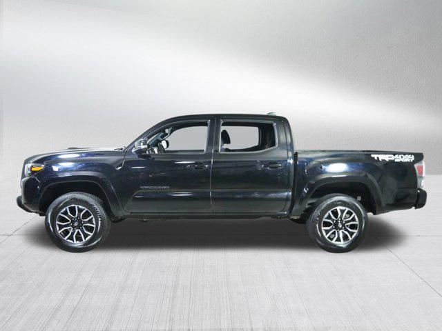 Photo of 2021 Midnight Black Metallic Toyota Tacoma