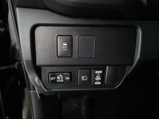 Photo of 2021 Midnight Black Metallic Toyota Tacoma