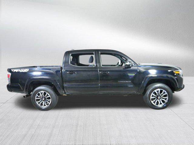 Photo of 2021 Midnight Black Metallic Toyota Tacoma