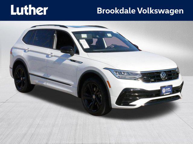 Photo of 2023 Opal White Pearl Volkswagen Tiguan