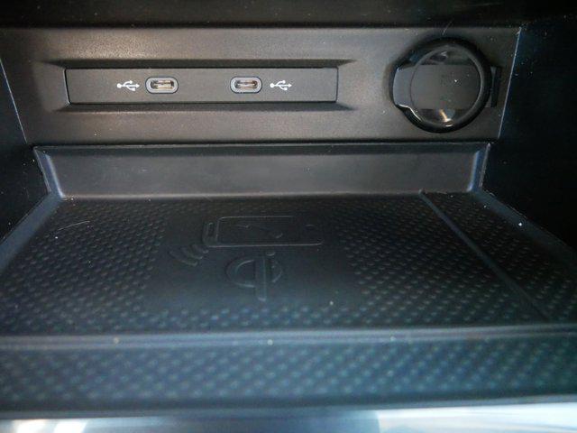 Photo of 2023 Opal White Pearl Volkswagen Tiguan