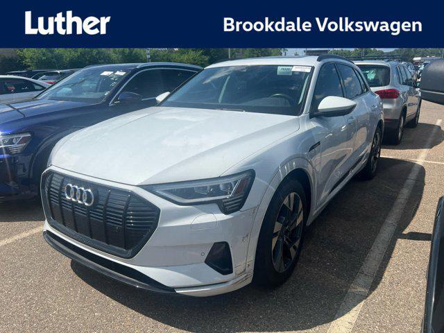 Photo of 2021 Glacier White Metallic Audi e-tron