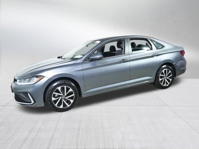 Photo of 2025 Platinum Gray Metallic Volkswagen Jetta
