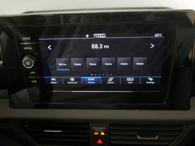 Photo of 2025 Platinum Gray Metallic Volkswagen Jetta