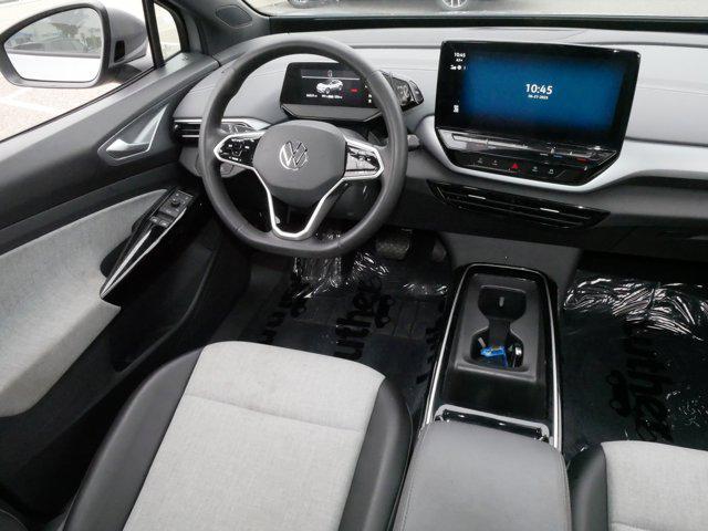 Photo of 2023 Pure Gray Volkswagen ID.4