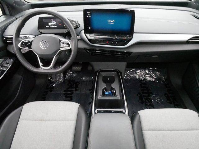 Photo of 2023 Pure Gray Volkswagen ID.4