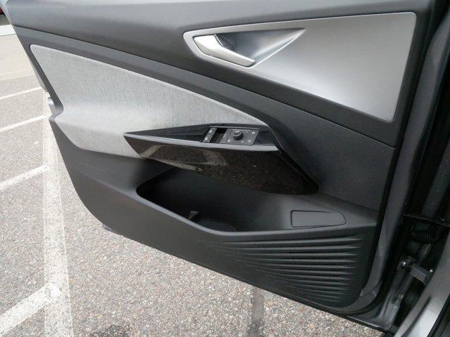 Photo of 2023 Pure Gray Volkswagen ID.4
