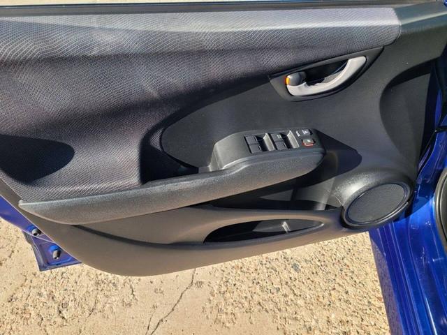 Photo of 2009 BLUE Honda Fit