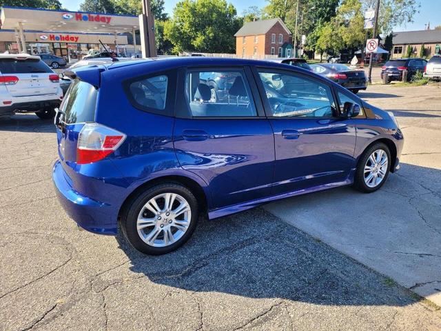 Photo of 2009 BLUE Honda Fit