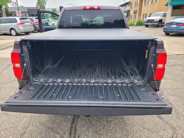 Photo of 2016 Autumn Bronze Metallic Chevrolet Silverado 1500