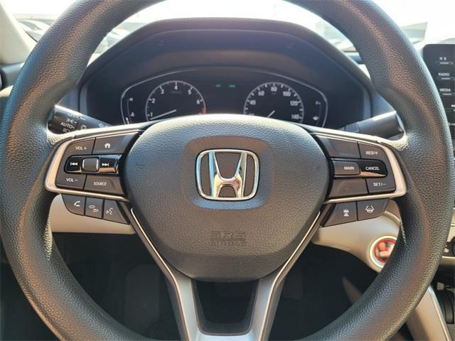 Photo of 2018 Platinum White Pearl Honda Accord