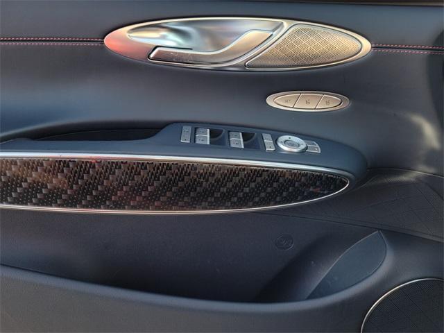 Photo of 2022 Red Genesis GV70