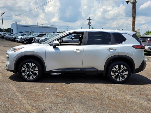 Photo of 2023 Brilliant Silver Metallic Nissan Rogue